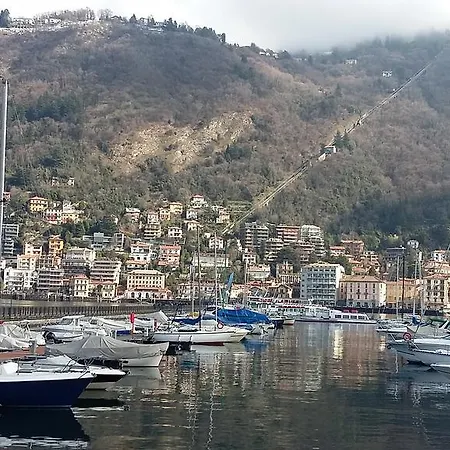 Al Porticciolo Di Sant'agostino 4*